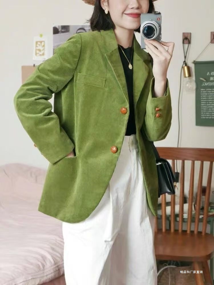 Emily | Elegant Cotton Office Blazer with Metal Buttons 3