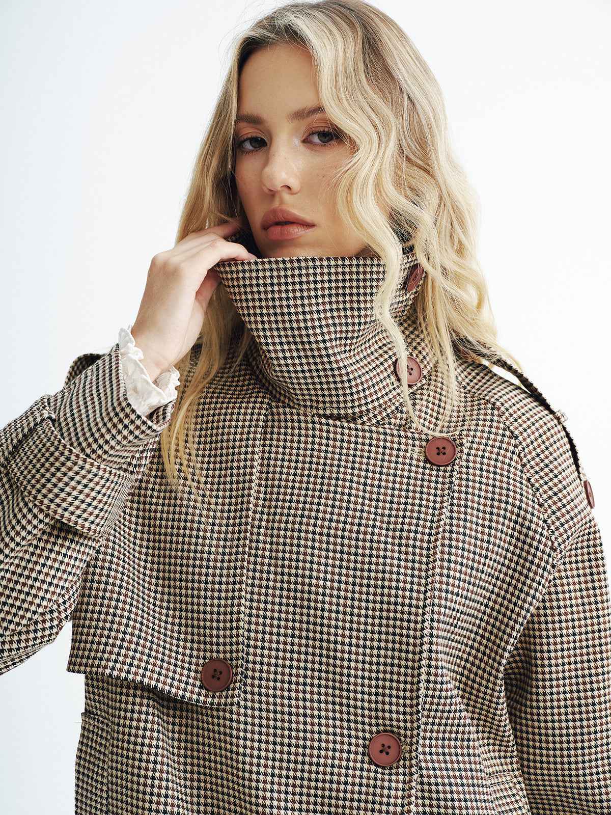 Emily | Stylish Cropped Vintage Plaid Coat 3
