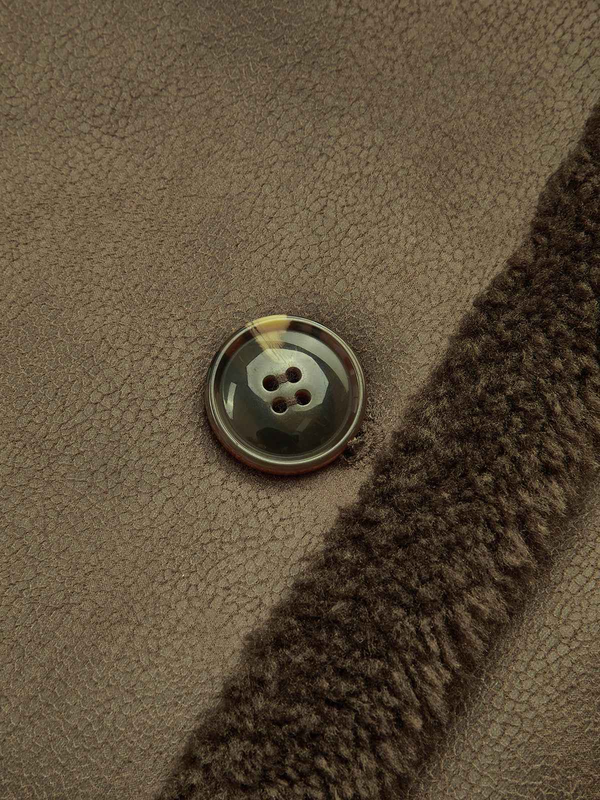 Mia | Cozy Fleece-Lined Black Trench Coat for Women 8