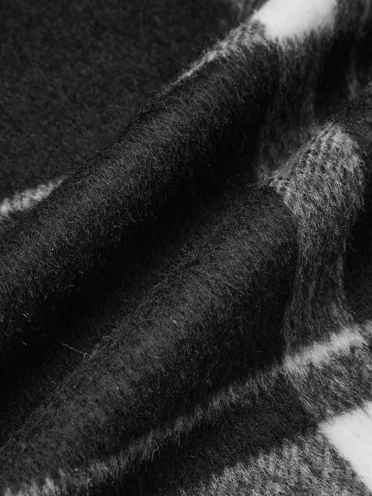 Olivia | Elegant Warm Plaid Long Trench Coat Women 8