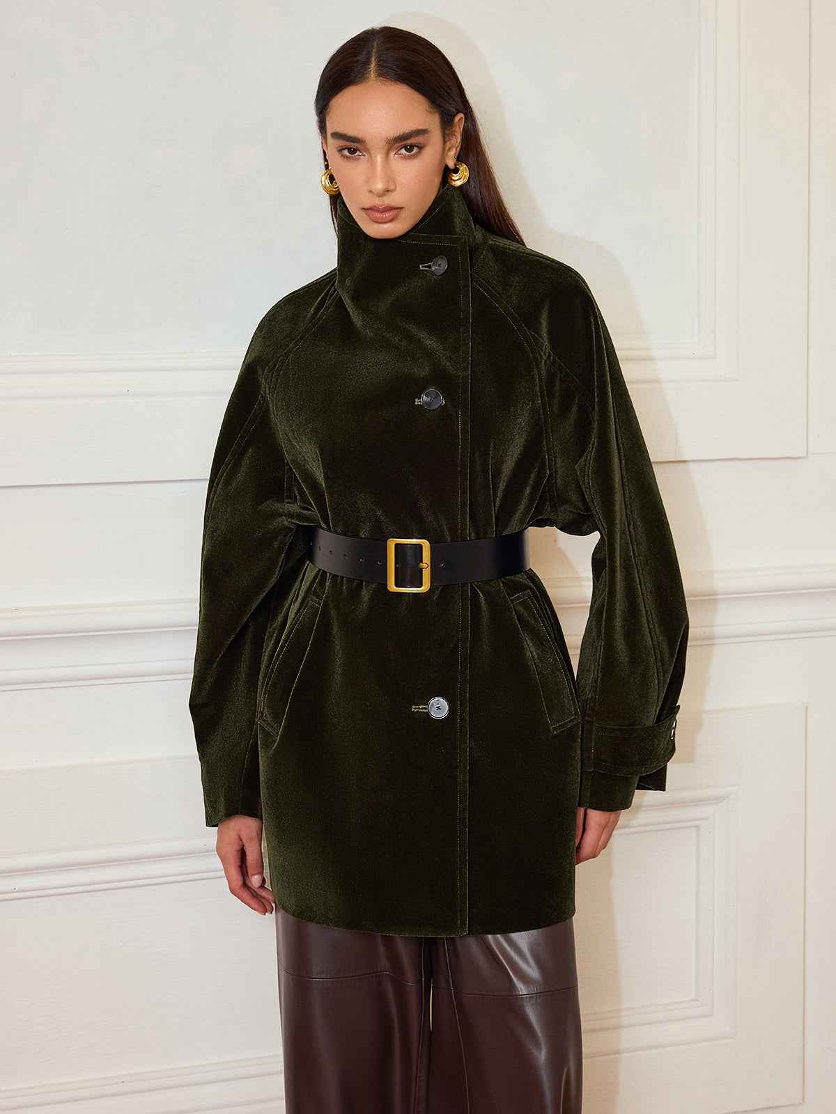 Sophie | Elegant Warm Velvet Winter Coat for Women with Pockets 3