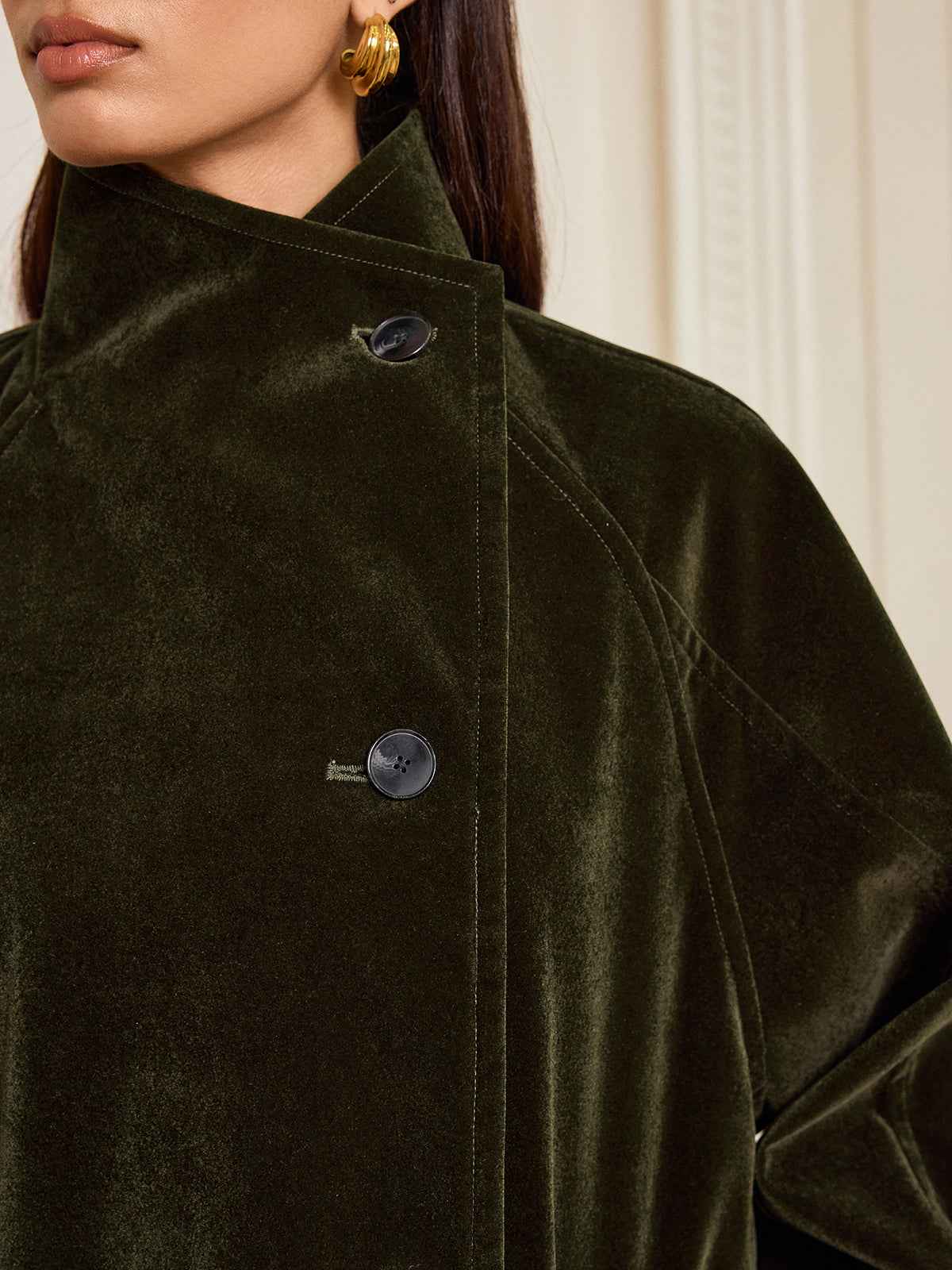 Sophie | Elegant Warm Velvet Winter Coat for Women with Pockets 5